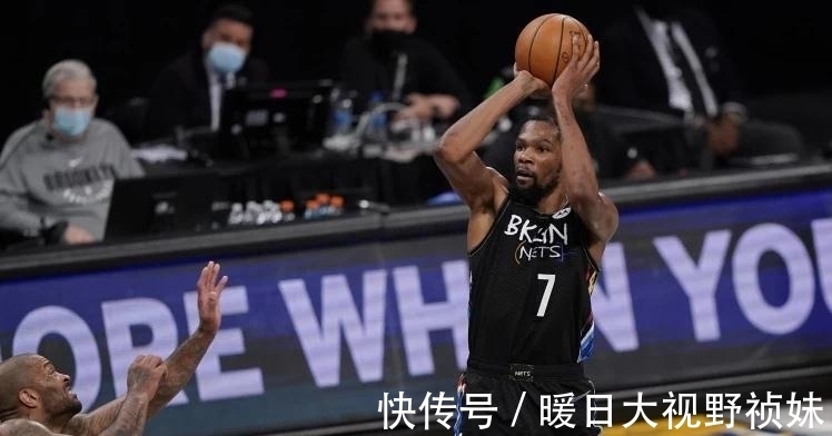 总决赛|04年总决赛马龙和佩顿数据是多少呢?