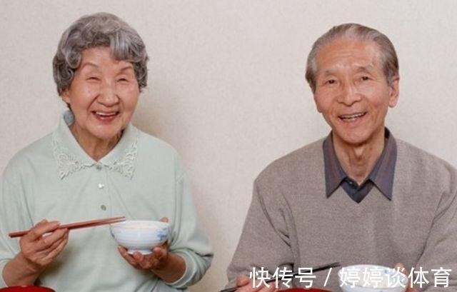 慢性疾病|长寿的人或有5个“共性”,50岁后若占3个以上,多半会“长寿”
