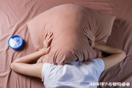 三位专家提醒:常吃1种“酸”,气色变好,睡得愈来愈踏实