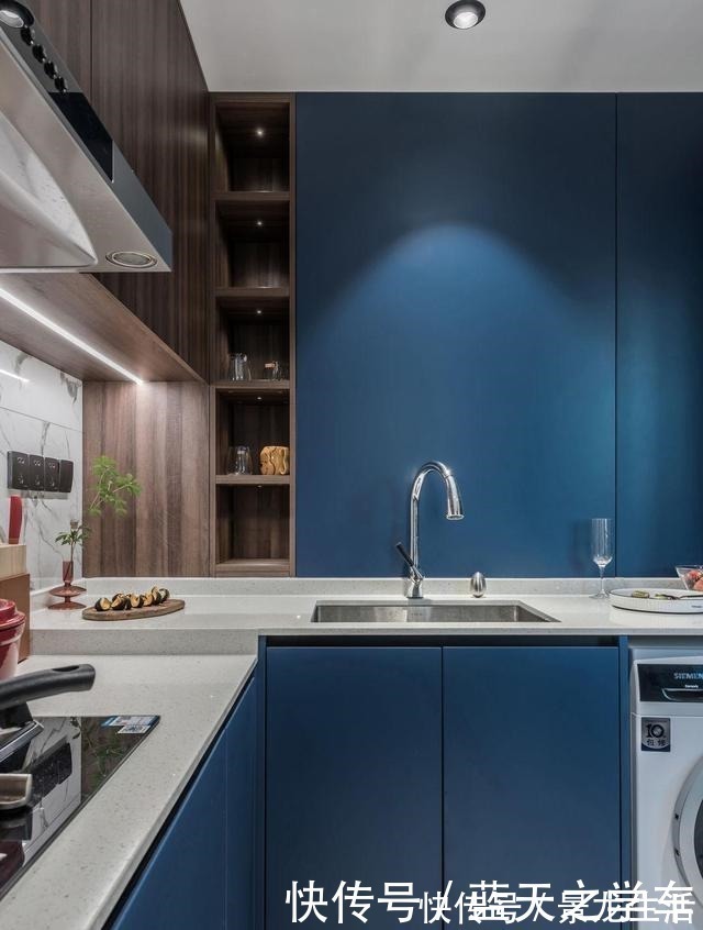 大理石板|从前并不觉得白色系装修有多好，看到这套，才发现可以这么高级！