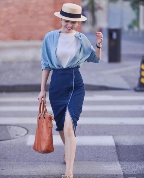 博主三木太“绝”了!同色系穿搭简约又大气,每套搭配都好时髦