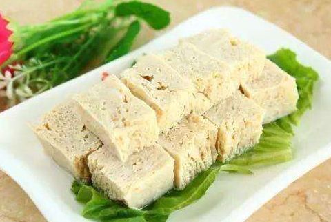 冷豆腐|4种食物能“吸走”脂肪,每天坚持吃一点,轻松瘦出“小蛮腰”