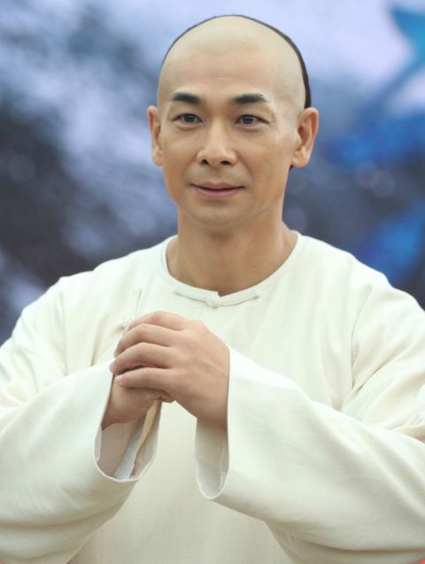 白發(fā)魔女|《披荊斬棘的哥哥》上線，其他哥哥是來唱歌，趙文卓卻是來當輔導員