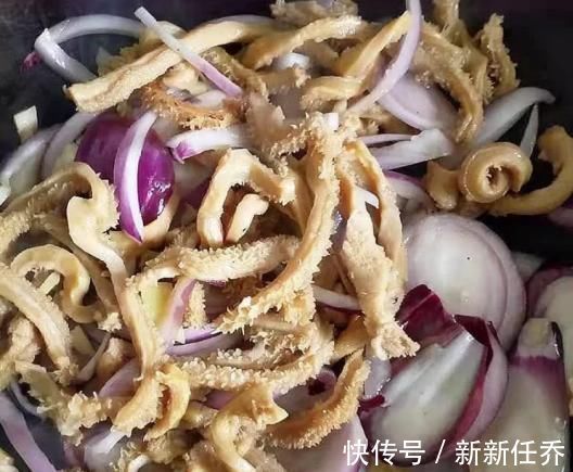 洋葱和它一起炒,每天炒一盘,美味下饭,软化血管,待客倍有面子