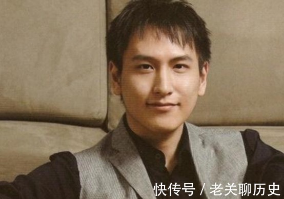 汤君年|汤臣一品少东家坐拥133套房产,身价过百亿,却将赚钱当爱好