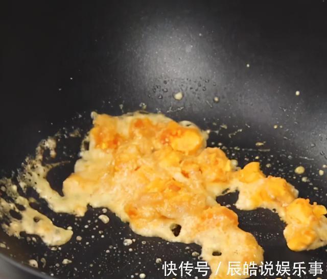 咸蛋|还在为晚饭吃啥发愁？学会这道菜，10分钟搞定，营养美味又实惠