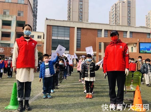 核酸|昨天河南新增本土确诊1例无症状9例!今天郑州学校有序开展核酸检测