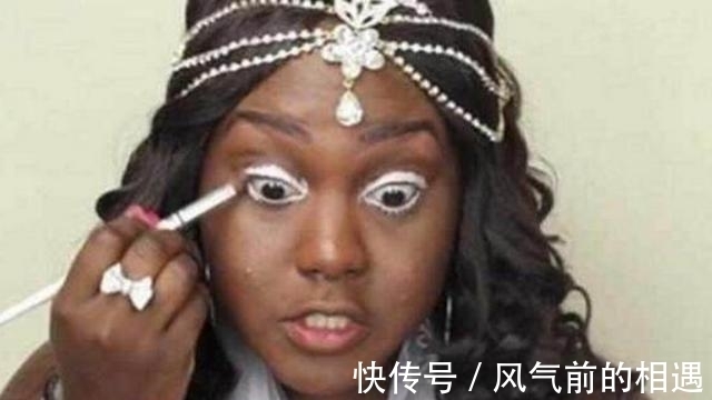 粉底|非洲胖女孩化妆,每次用掉半瓶粉底,化妆后的样子,美的让你叫哇