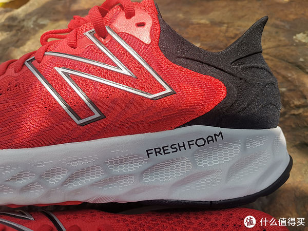 旗舰|旗舰缓震跑鞋也可以很轻盈——NB Fresh Foam 1080 V11 跑鞋测评