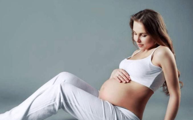 宝宝|女性怀孕担心胎儿畸形流产，平时多注意这些，宝宝自然很安全