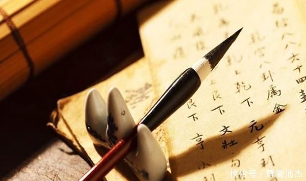 英文@为何中国古代人造的字是方块字,西方却是字母拼凑?原因太有趣了