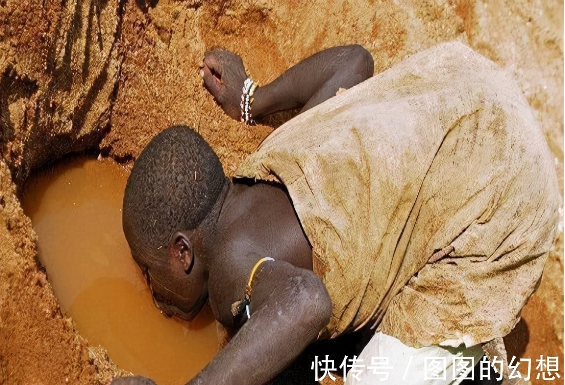 新王&非洲一部落,16岁男子继承酋长,同时继承76个妻子及400多个子女