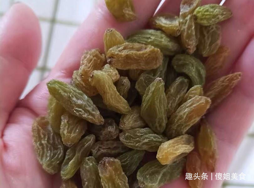 老少皆宜|吃葡萄干，要不要用水洗多数人都搞错了，不懂等于白吃