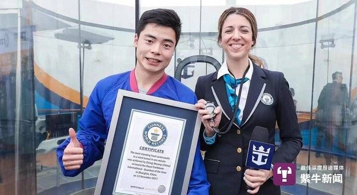 倒立|体育老师双手倒立行走:高考解压迷上倒立,创四项世界纪录