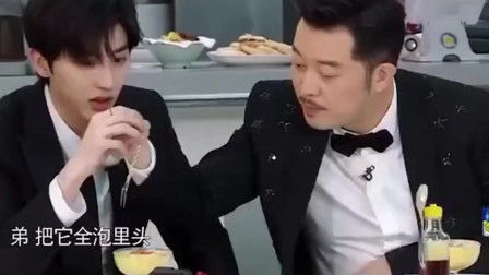 蔡徐坤和沙溢的关系瞒不住了?网友得知真相后,纷纷笑掉大牙