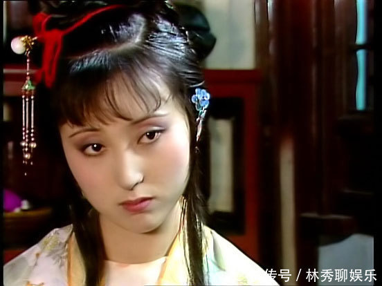 《红楼梦》中暗地里最护着林黛玉的是谁