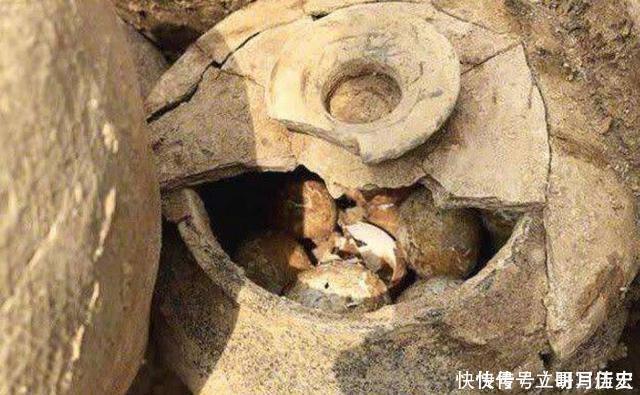 2500年古墓出土“野鸡蛋”，考古家任何人不能再看，永久封存