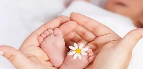 剖腹产|“假如重来要选顺产”,95后剖腹产宝妈含泪哭诉,道出产后心酸