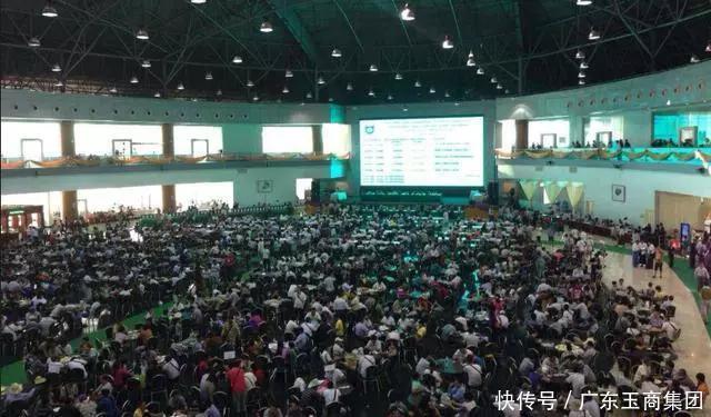 缅甸遍地是翡翠?原石随便捡?真实竟是这样!