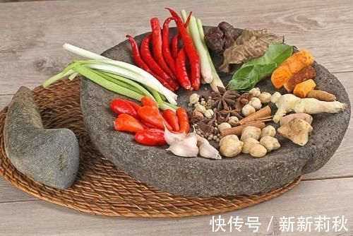 b超|越到孕晚期羊水越浑浊，不想胎儿缺氧早产，记得“三做三不做”