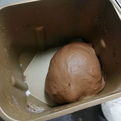 巧克力脆脆珠面包