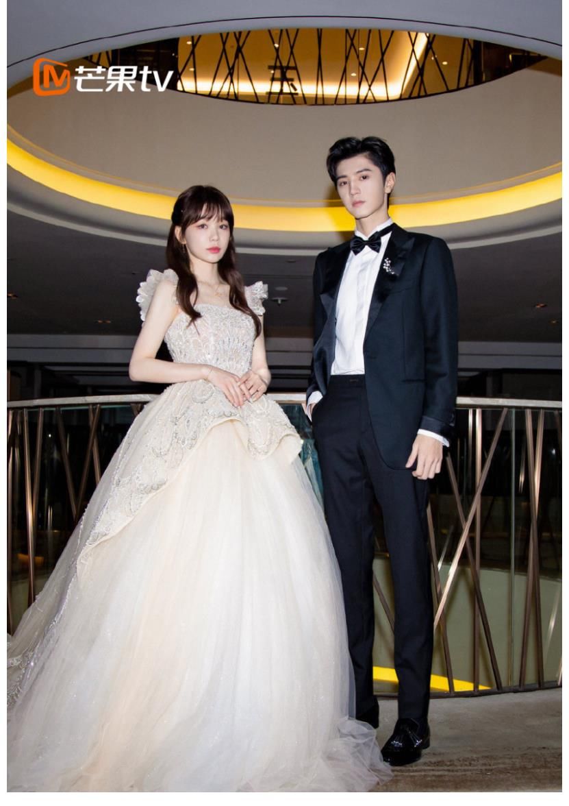 颁奖典礼|陈哲远徐梦洁《暗格里的秘密》开播,校园情侣天花板就是这对了!