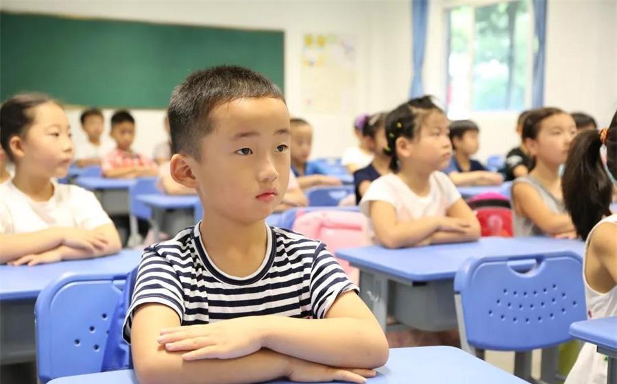 行为|格局小的父母,能养出格局大的孩子吗?