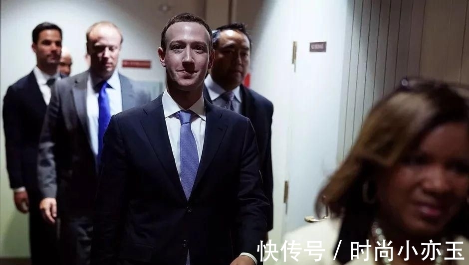 f抠门富豪人设崩塌！扎克伯格玩“变脸”，脸部越来越僵像机器人？