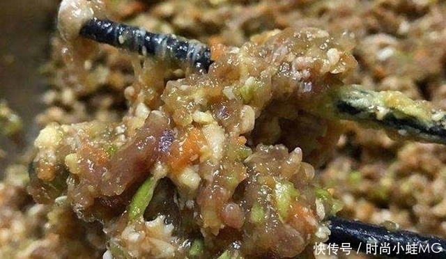 原来馄饨还可以这么包,我又学会了一招!爽呆了