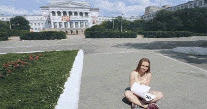 |搞笑GIF:妹子伪装的太好了 你成功的把我骗到了