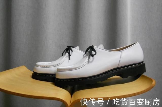 white 到底是什么人,敢穿白皮鞋!