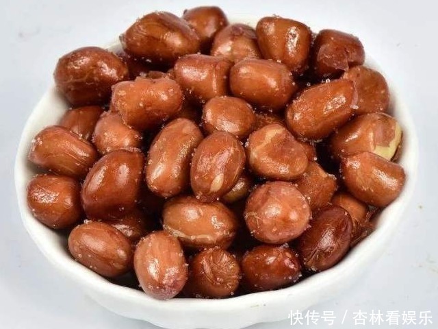 花生和大红枣一起煮,所带来的好处太多了,你不知道太可惜了