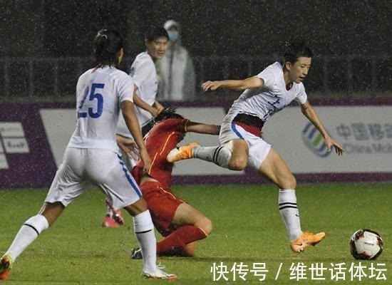 女足联合队|女足夺金却遭怒骂，足协神操作令人无语，中国足球成大笑话