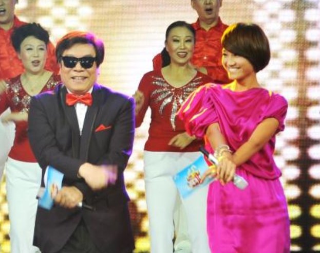  真相|赵忠祥画作，为何100倍跌幅？王朔道破，坑惨无数收藏者的真相