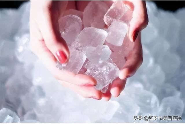 晒黑|#安心变美课堂##我的安心变美推荐# 晒伤怎么办？！马上安排晒后修护！