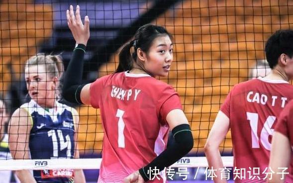 万梓玥|女排14人名单大公布!张常宁龚翔宇意外落选,新版袁心玥寄予厚望
