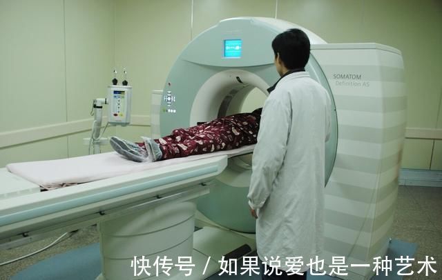 肺癌|25岁小伙反复咳嗽，3月后去世，医生：只因他拒绝这项普通检查