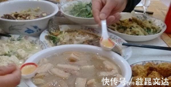 模拟|靠食物能不能消除肿瘤?不吃会不会饿死肿瘤?医生辟谣来了