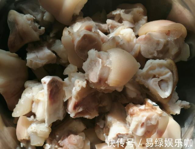 窍门|炖猪蹄,用1个窍门,时间能省一半,猪蹄软烂脱骨,满满胶原蛋白