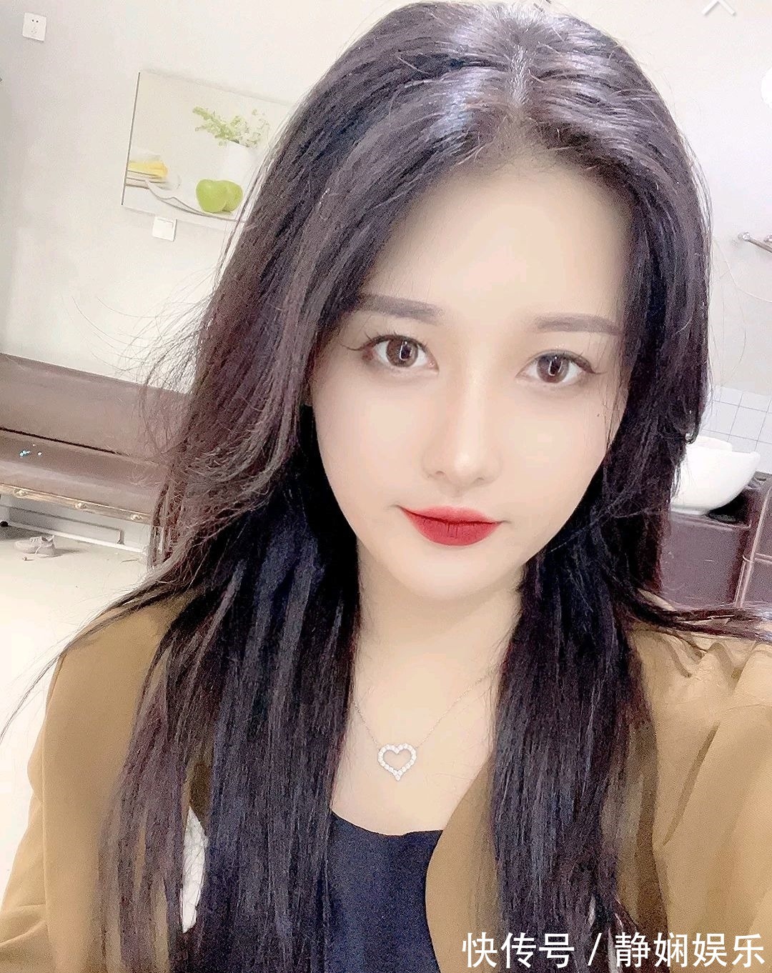 素笺&时光不语,秋意成诗,素笺上写尽清秋色,红肥绿瘦,风情万种