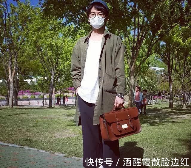nba 体育生都爱“拖鞋+白袜”,如此土爆的搭配,为何这么受欢迎