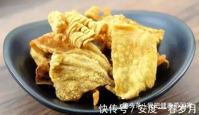 食积|鸡内金焙干研粉冲水喝,有什么功效今天就来科普一下!