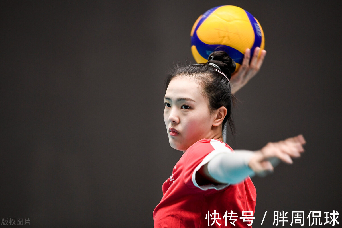 重返巅峰|张常宁官宣大婚喜讯,蔡斌却收意外惊喜,中国女排有望重返巅峰