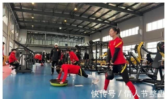 贾秀全|严惩贾秀全!女足夺冠功勋险遭贾秀全结束职业生涯,含泪感谢水导