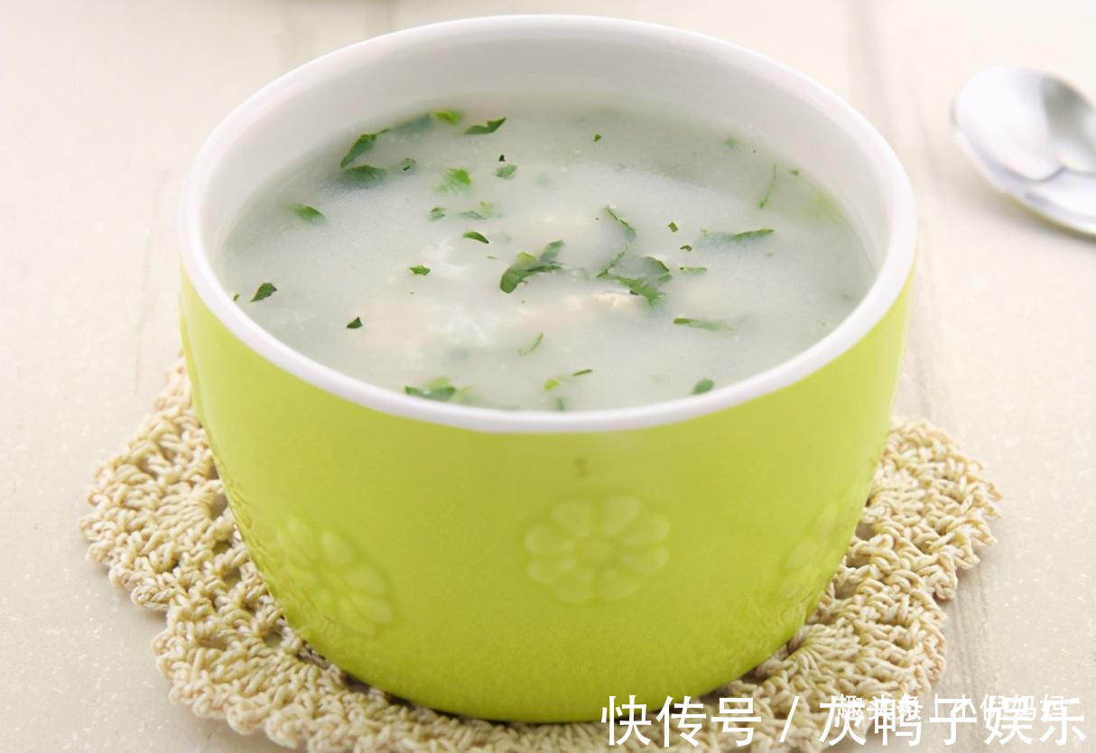 小雨|儿科医生建议最好别给宝宝吃鸡蛋羹,还在喂的家长,需要注意