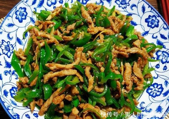 炒猪肉,先放盐先放酱油很多人容易做错,难怪猪肉又硬又柴