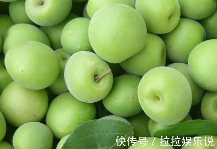 女性|女性不想过早衰老,晚上当零食吃几个,淡化皱纹,皮肤细腻显年轻