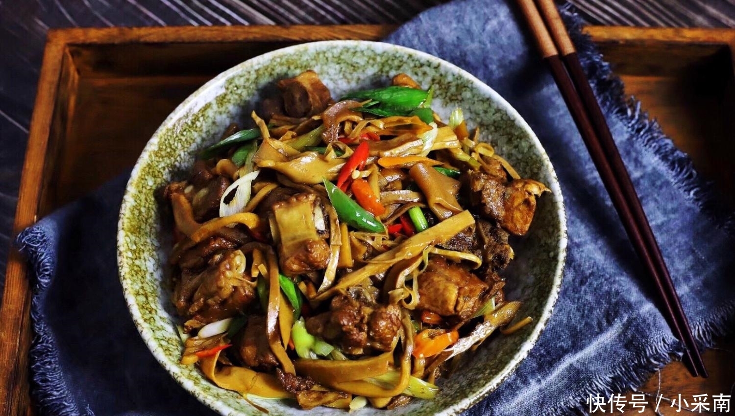 这道菜我家每周做一次, 好吃又刮油, 容易发胖的人要多吃