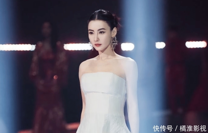 浪姐第二季,更注重表演细致,好像慢慢淡化了她们来到这里的意义