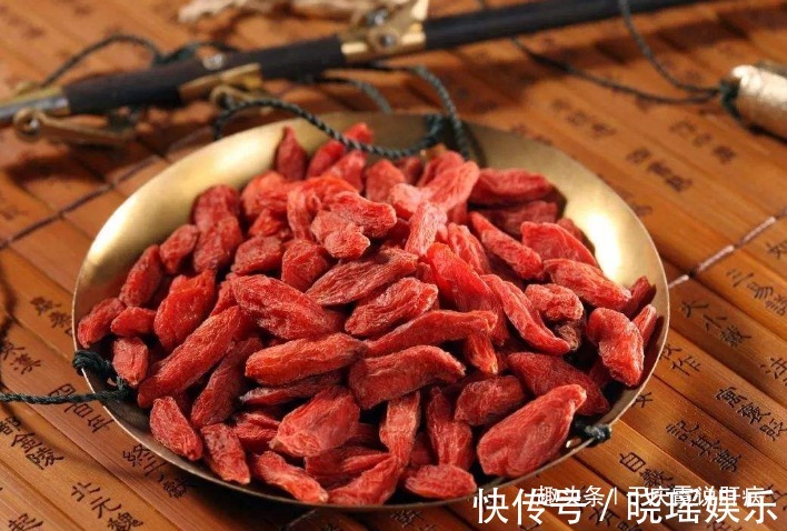 养肝护肝|泡枸杞时加一宝,肝毒跑了,远离肝硬化、肝癌,肝会跪谢你的恩德